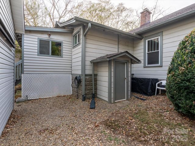 51 Mildred Avenue, Asheville, NC 28806