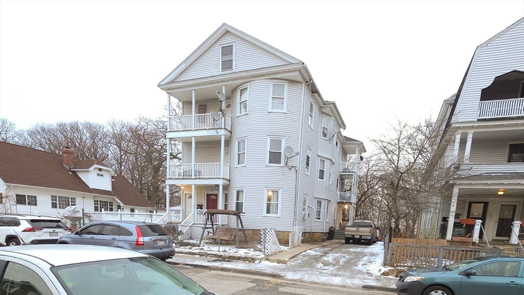 56 Olga Ave, Worcester, MA 01605