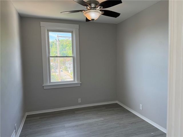 1219 Woodward Ave, Stowe Twp, PA 15136