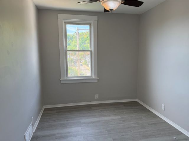 1219 Woodward Ave, Stowe Twp, PA 15136
