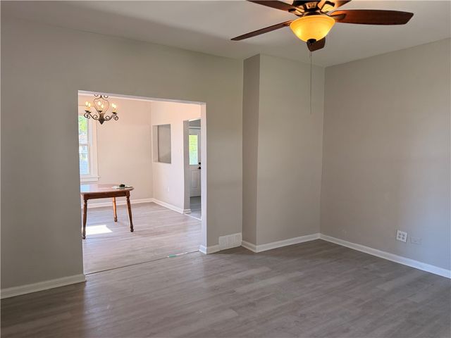1219 Woodward Ave, Stowe Twp, PA 15136