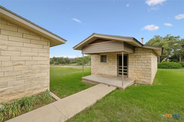 300 Saga Street, Spring Branch, TX 78070