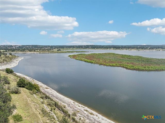 300 Saga Street, Spring Branch, TX 78070