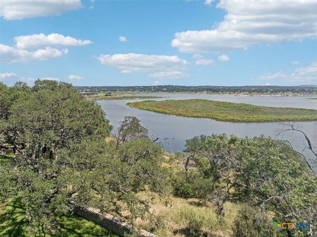 300 Saga Street, Spring Branch, TX 78070