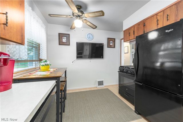 30414 Mildred Drive, Willowick, OH 44095