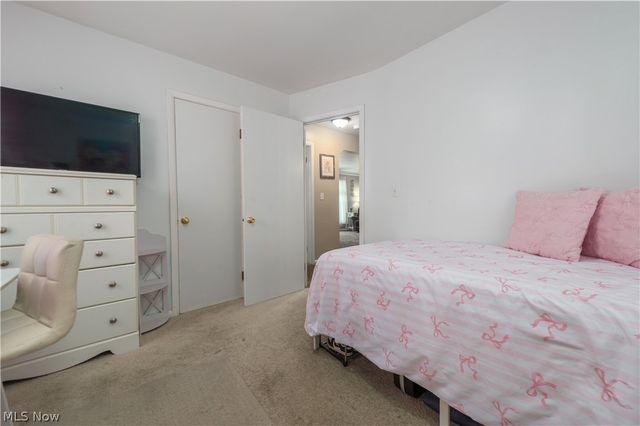 30414 Mildred Drive, Willowick, OH 44095
