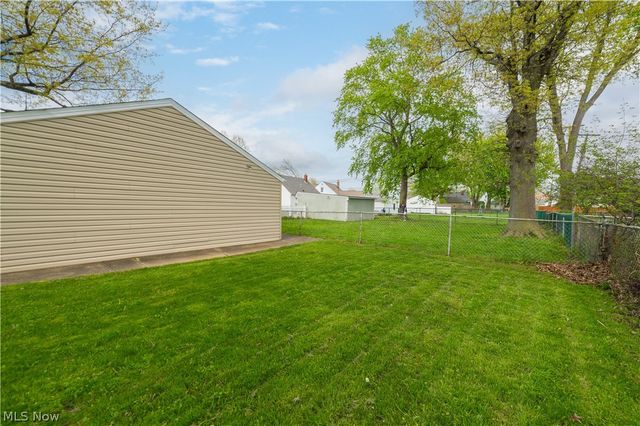 30414 Mildred Drive, Willowick, OH 44095
