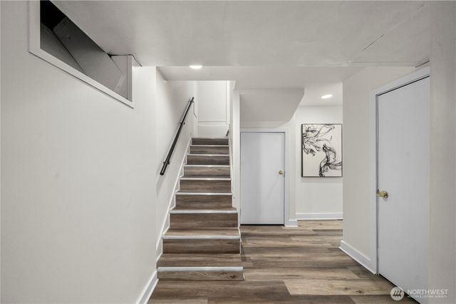 1509 4th Avenue W, Seattle, WA 98119