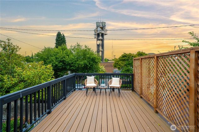 1509 4th Avenue W, Seattle, WA 98119