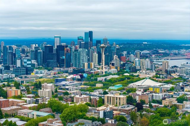 1509 4th Avenue W, Seattle, WA 98119