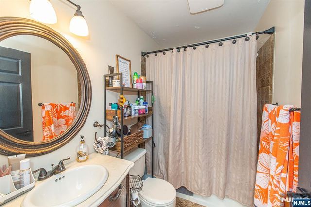 81 Stonyridge Drive, Lincoln Park Borough, NJ 07035