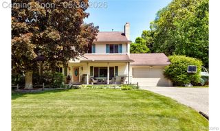 2697 Holland Street, Lake Orion Village, MI 48360