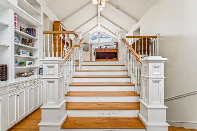 653 Brentwood Drive, Lake Arrowhead, CA 92352