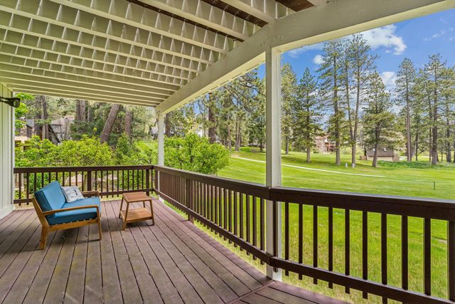 653 Brentwood Drive, Lake Arrowhead, CA 92352