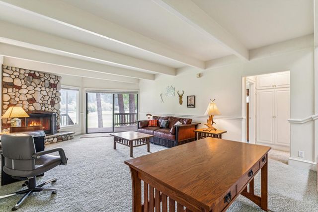 653 Brentwood Drive, Lake Arrowhead, CA 92352