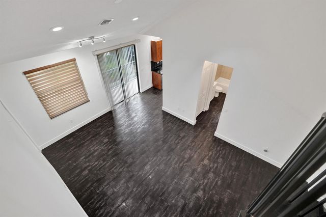 12662 NW 32nd Place, Sunrise, FL 33323