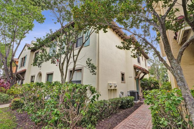 12662 NW 32nd Place, Sunrise, FL 33323