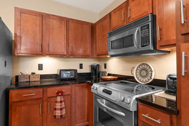 9204 Branson Landing Boulevard 204, Branson, MO 65616