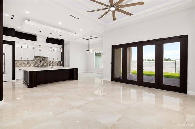9906 N 23rd Lane, Mcallen, TX 78504