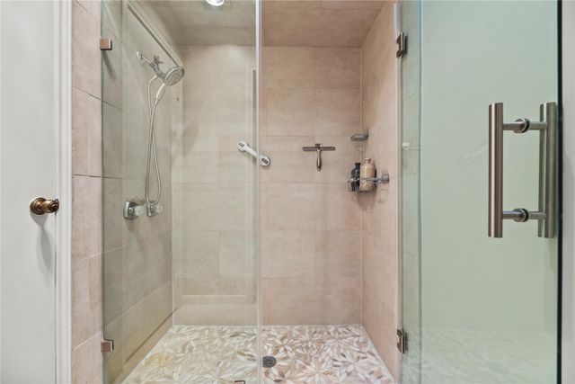 3602 E Creek Club Drive, Missouri City, TX 77459