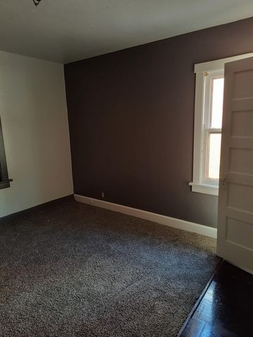 205 N Ashland Avenue, Michigan City, IN 46360