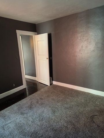 205 N Ashland Avenue, Michigan City, IN 46360