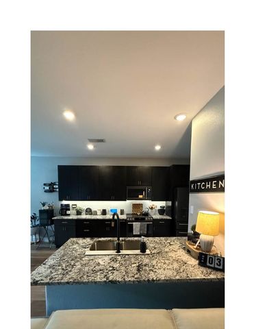1635 Frederick Street, Lancaster, TX 75134