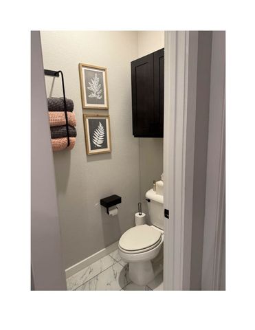 1635 Frederick Street, Lancaster, TX 75134