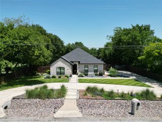1635 Frederick Street, Lancaster, TX 75134