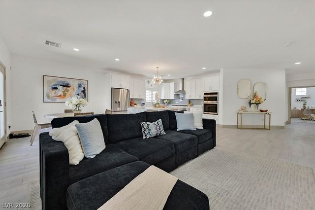 2766 Grande Valley Drive, Las Vegas, NV 89135