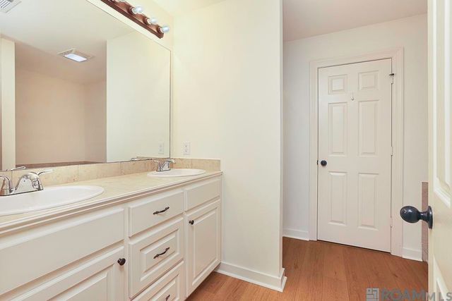 40474 Bailey Dr, Gonzales, LA 70737