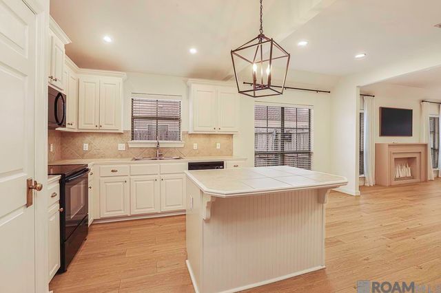 40474 Bailey Dr, Gonzales, LA 70737