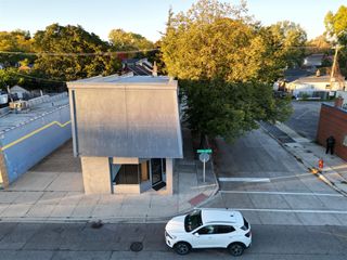 925 E 11 Mile Road Road, Royal Oak, MI 48067