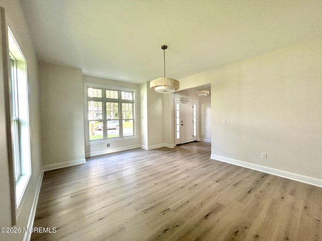 1315 Thomas Street, Point Pleasant, NJ 08742