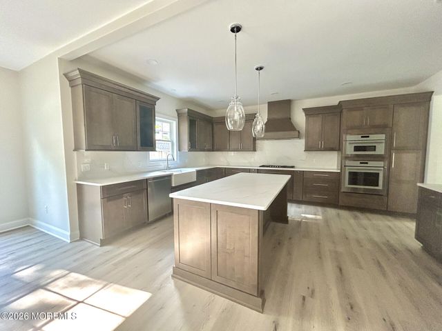 1315 Thomas Street, Point Pleasant, NJ 08742