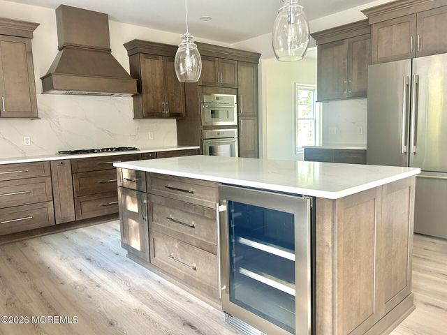 1315 Thomas Street, Point Pleasant, NJ 08742