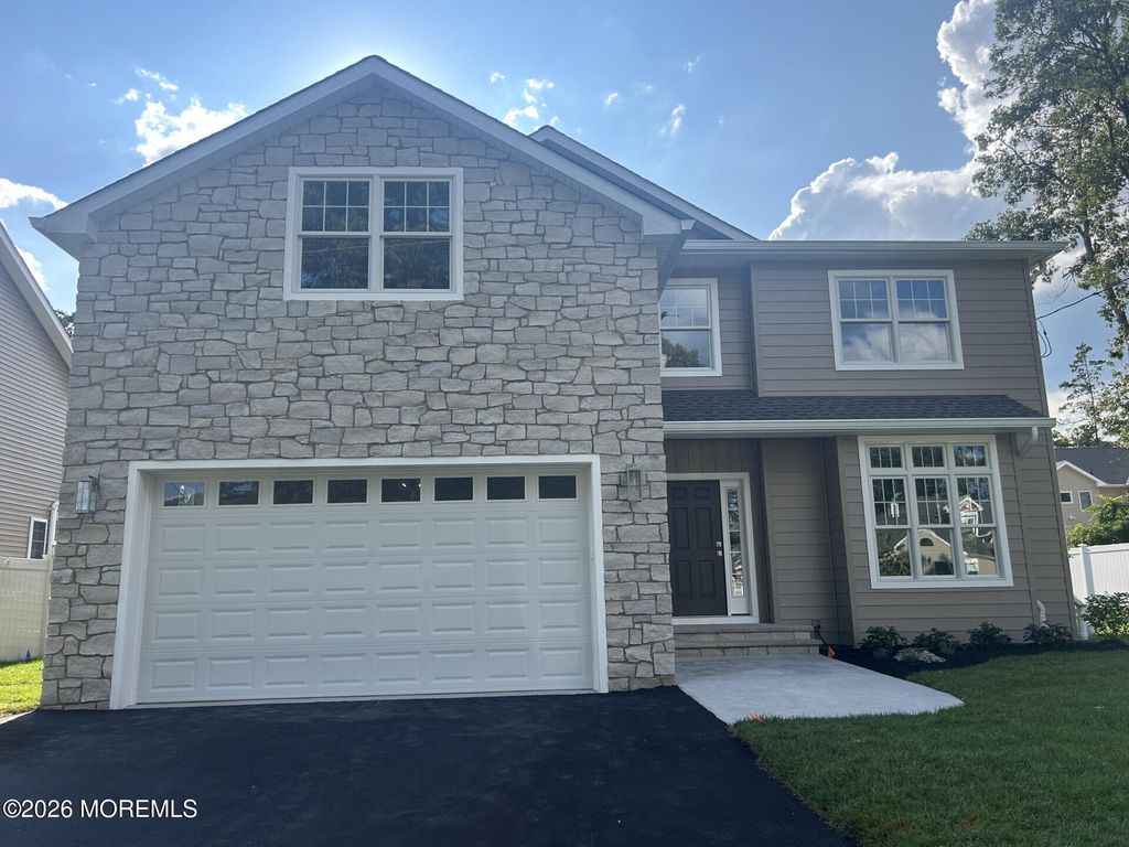 1315 Thomas Street, Point Pleasant, NJ 08742