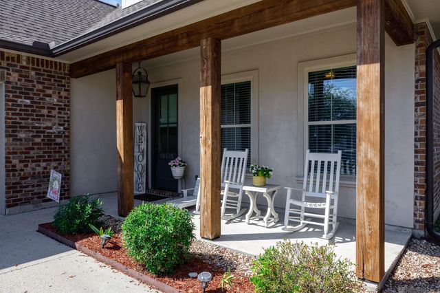 16415 Anna Belle Dr, Prairieville, LA 70769