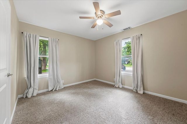 401 N Bailey Avenue, Fort Worth, TX 76107