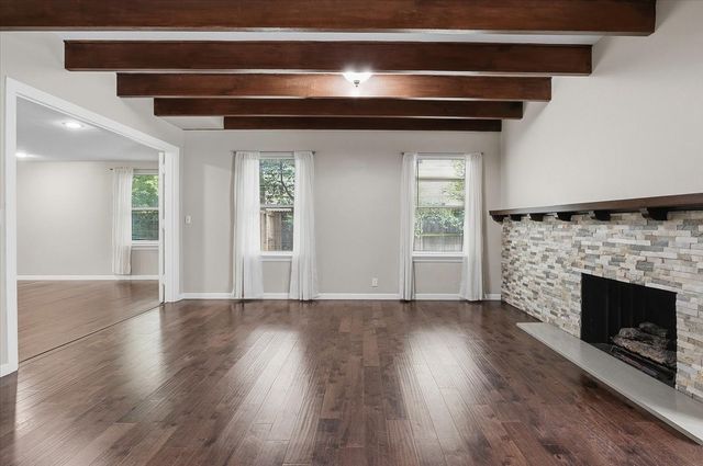 401 N Bailey Avenue, Fort Worth, TX 76107