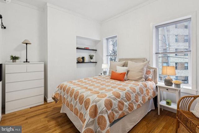 2617 ASPEN ST, Philadelphia, PA 19130