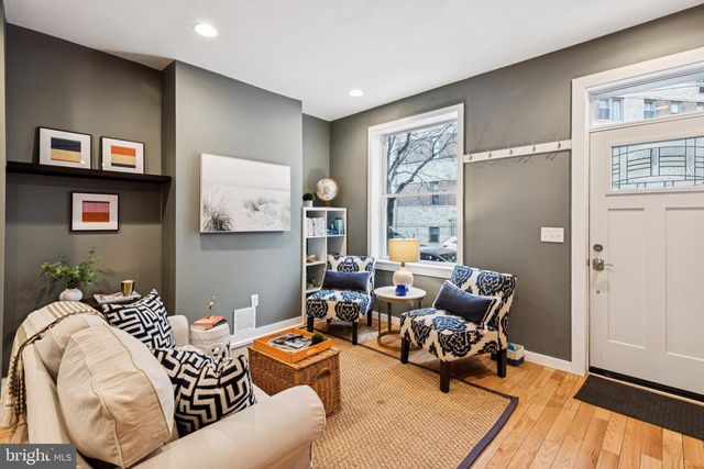 2617 ASPEN ST, Philadelphia, PA 19130