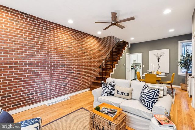 2617 ASPEN ST, Philadelphia, PA 19130