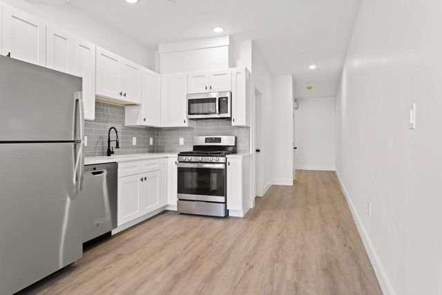 1137 Washington 5, Boston, MA 02124