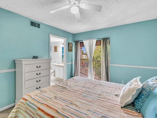 3975 Village Drive B, Delray Beach, FL 33445