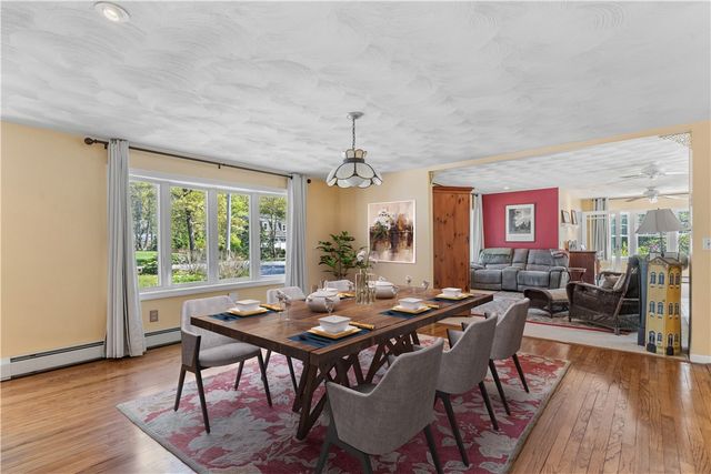 102 Woodbine Road, South Kingstown, RI 02879
