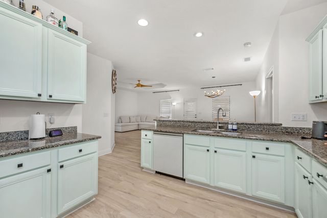 653 Red Fern Road, Crestview, FL 32536