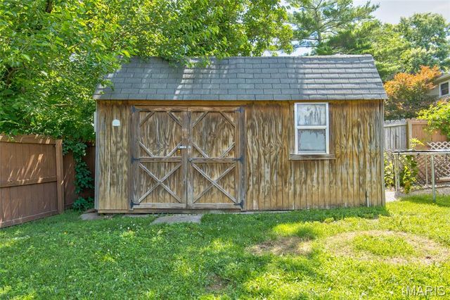 2424 Crislisa Drive, Alton, IL 62002