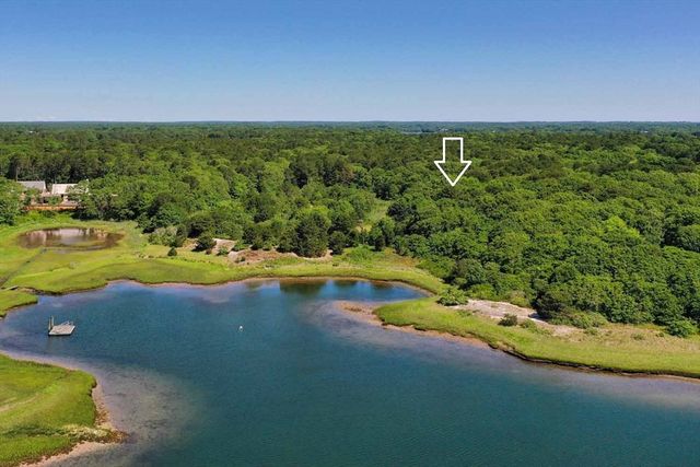 21 Indian Trail, Barnstable, MA 02655