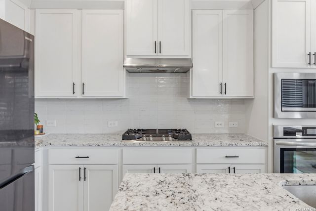 1314 Cottonseed, New Braunfels, TX 78132